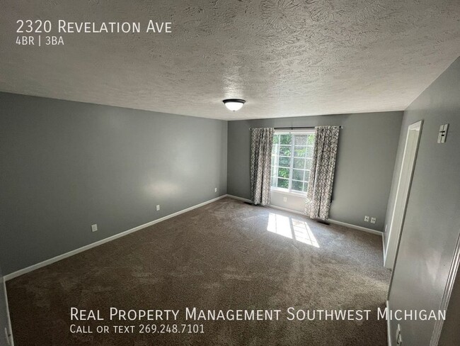 Building Photo - 2320 Revelation Ave