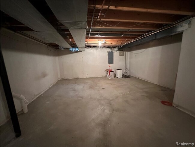 Building Photo - 4446 Sherwood Cir
