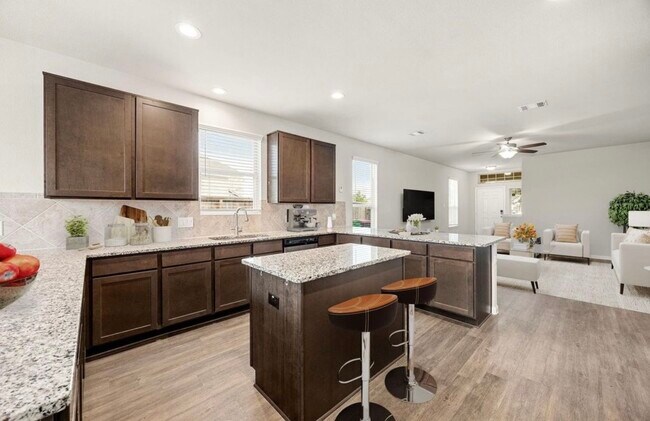 Building Photo - 17147 Devon Dogwood Trail