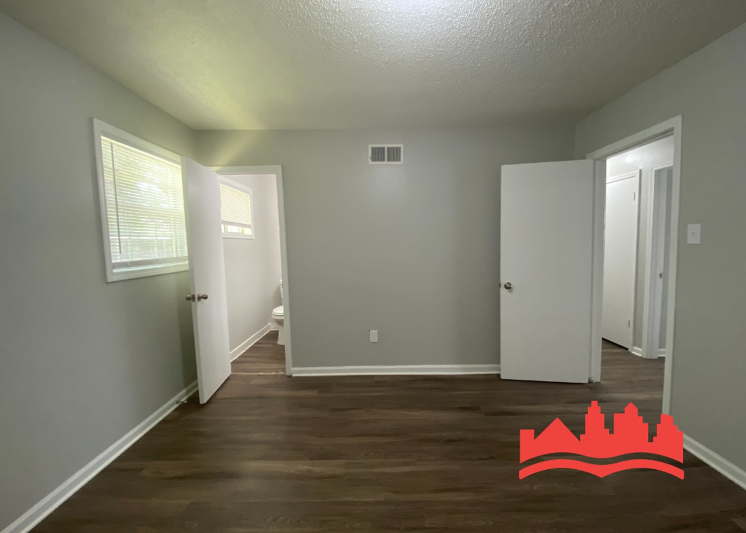 Building Photo - 3708 St Elmo Ave