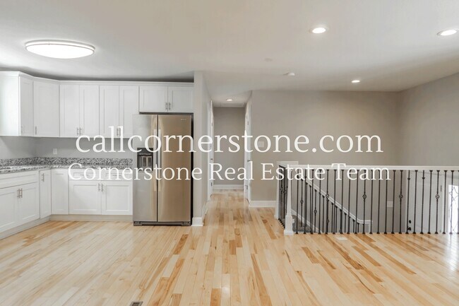 Building Photo - 2215 N Chelton Rd