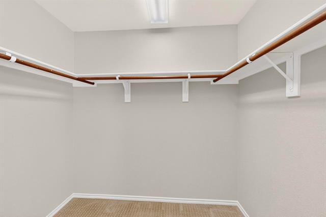 Building Photo - 10276 Darkwood Dr