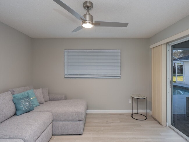 Building Photo - Turkey Furnished 3 Bed Pool Home in Venice