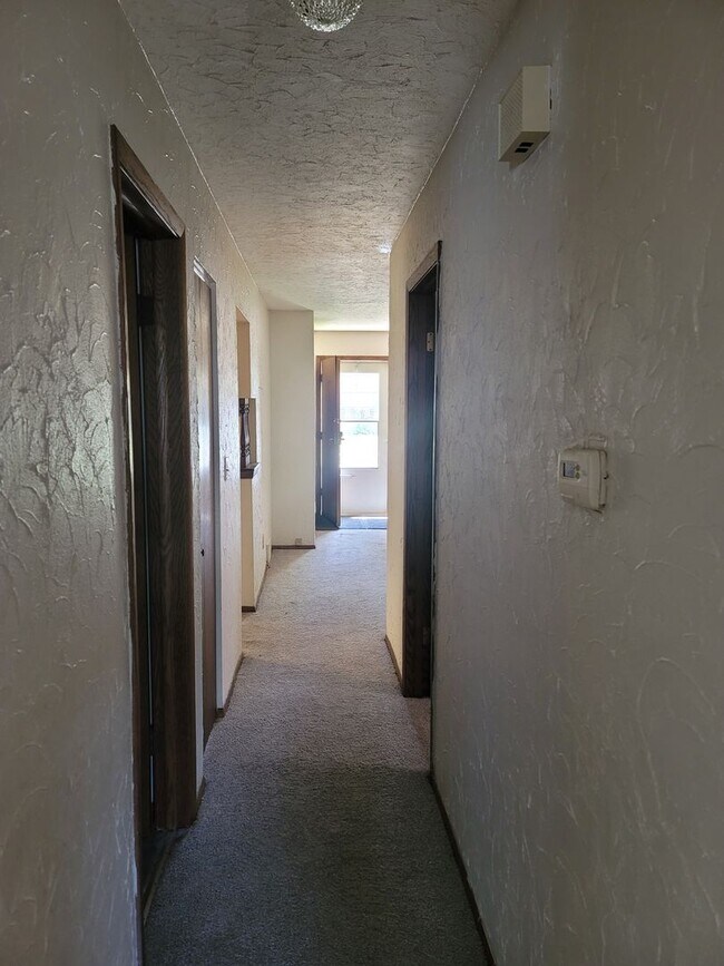 Building Photo - 5730-5732 N. 94th Street