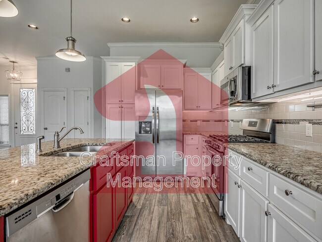 Building Photo - 3413 Huron Cir