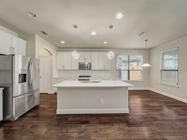 Building Photo - 3448 Canyon Lake Dr