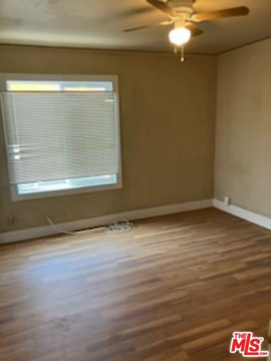Building Photo - 610 W 53rd St