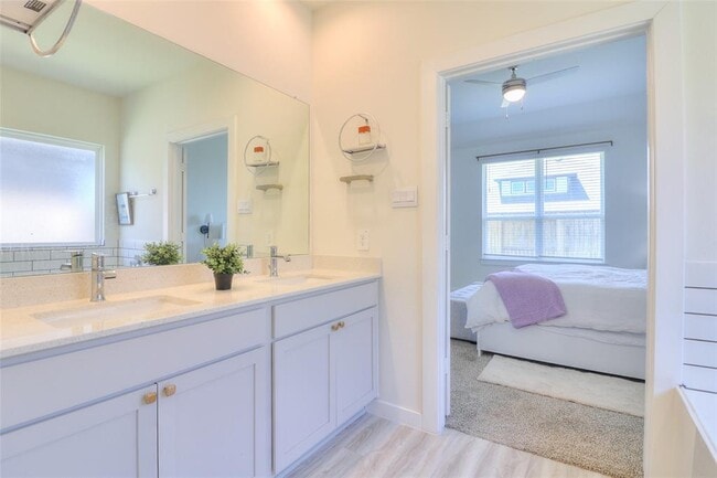 Building Photo - 4711 Torcello Fls Ln