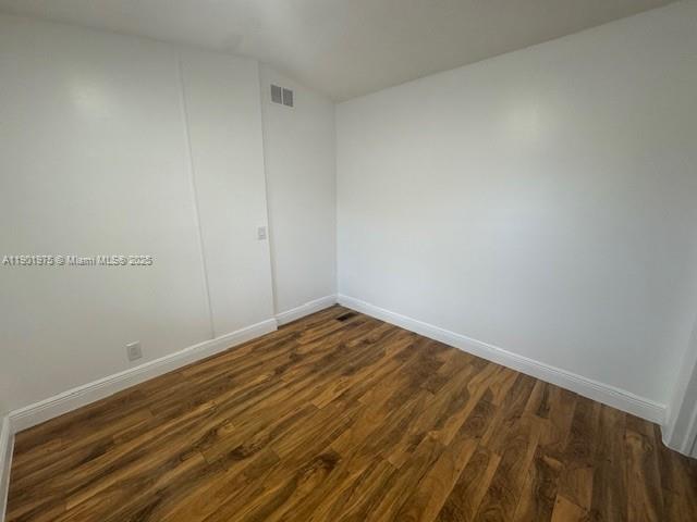 Building Photo - 5923 Oroverde Blvd