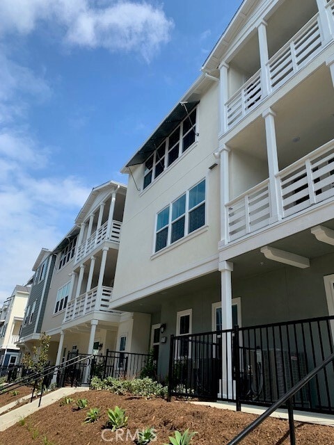 Building Photo - 1369 Wingfoot
