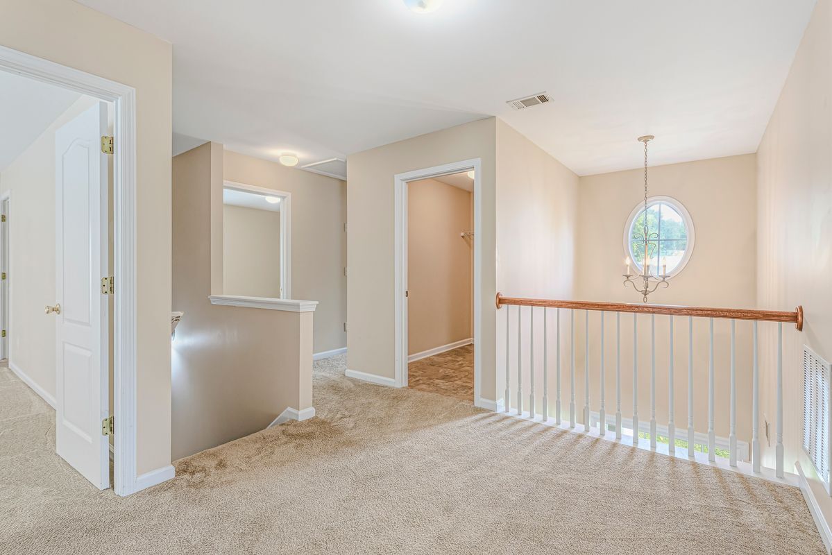 Building Photo - 1807 Preserve Creek Way