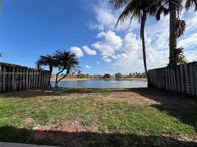 Building Photo - 16247 SW 46th Terrace