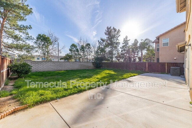 Building Photo - 29943 Tierra Shores Ln