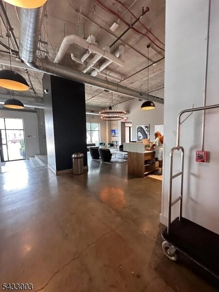 Building Photo - 1 Carriage City Plz