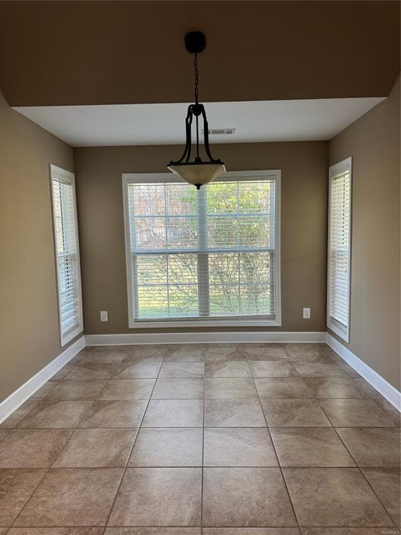 Building Photo - 165 River Stone Way