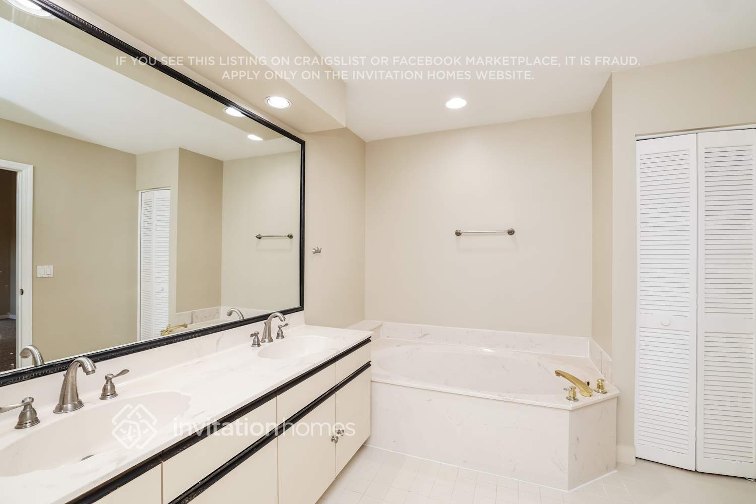 Building Photo - 21311 Sawmill Ct