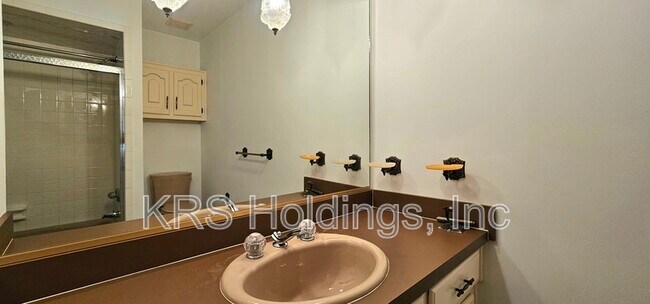 Building Photo - 1029 Dulcie Ave