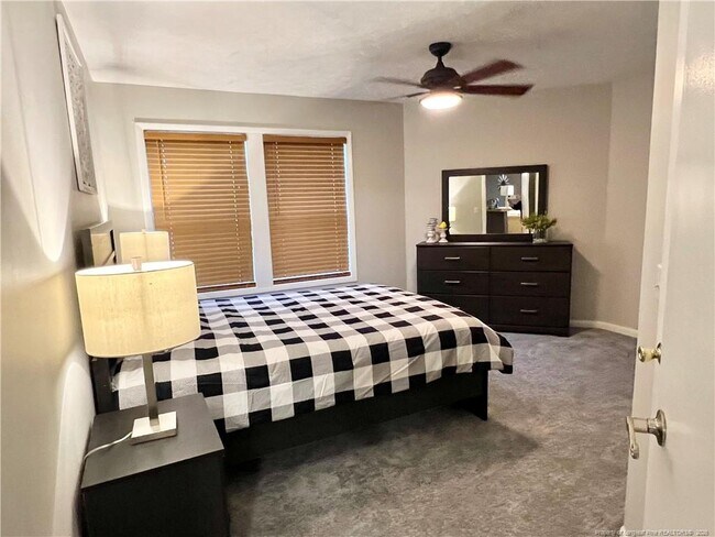 Building Photo - 6792 Willowbrook Dr