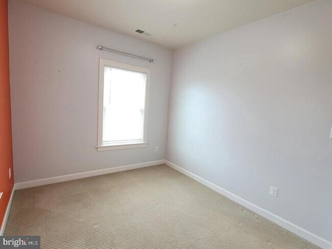 Building Photo - 3605 Katherine Way