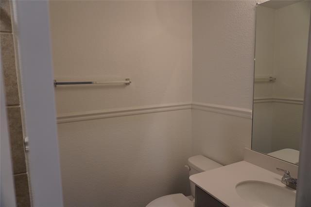 Building Photo - 1245 Waggoner Dr