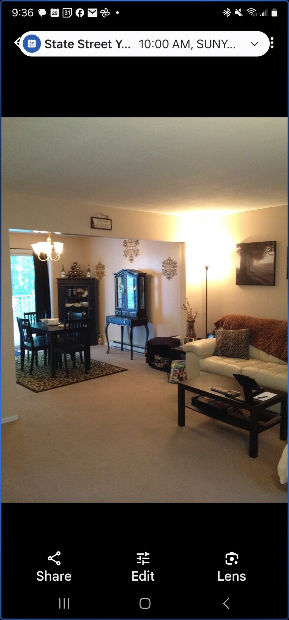Large family room and dining room - 27 Hanover Dr