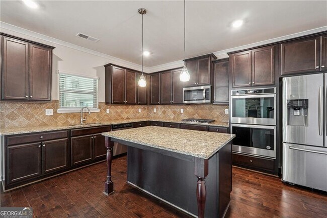 Building Photo - 3373 Shoals Ridge Dr