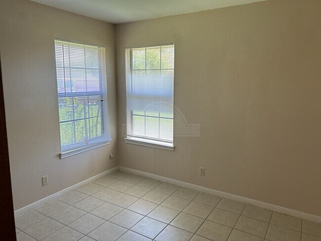 Building Photo - 101 Nancy Dr