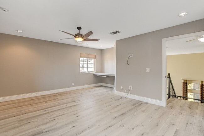 Building Photo - Gorgeous 4 Bedroom, 2 Story Home with a Beautiful Pool in the Lakes!