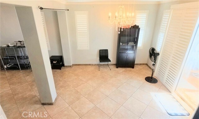 Building Photo - 9038 Primrose Dr