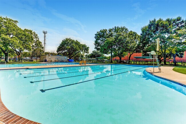 Building Photo - 5822 Yarwell Dr