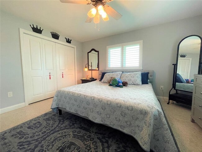 Building Photo - 17045 Dolphin Dr