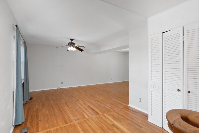Building Photo - 926 Barbara Ann Ln