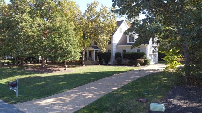 Building Photo - 12513 Inverness Dr