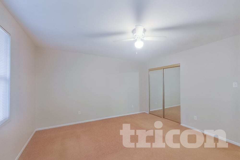 Building Photo - 1563 Park Ridge Ln