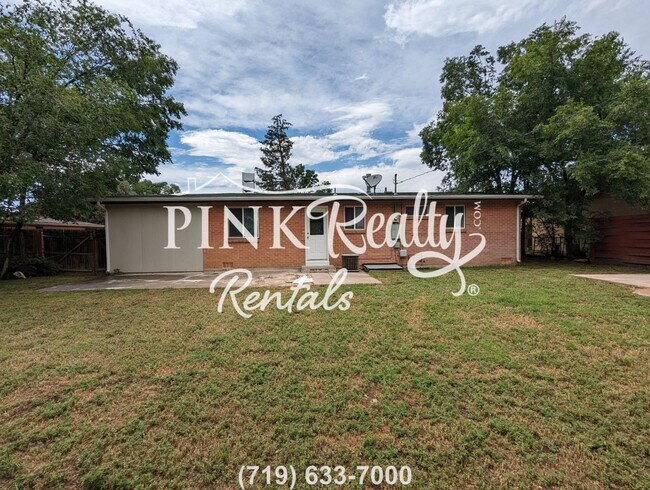 Building Photo - 123 Amherst St