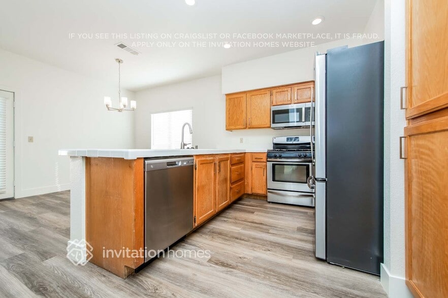 Building Photo - 8324 Grand Pacific Dr