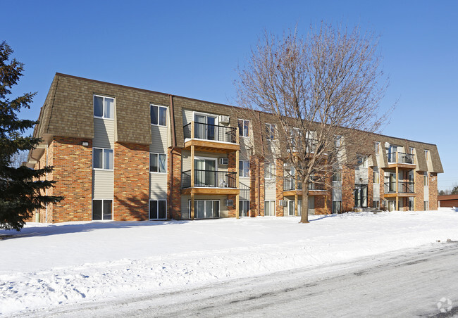 Building Photo - Woodlawn Terrace