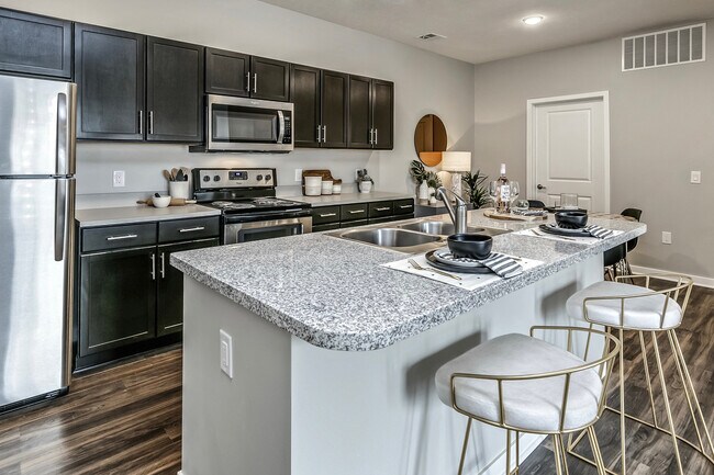 Building Photo - The Landings Apartments