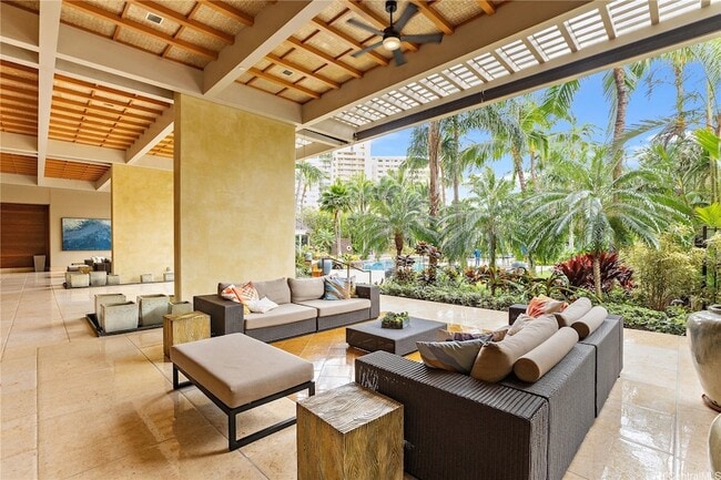 Building Photo - 1551 Ala Wai Blvd