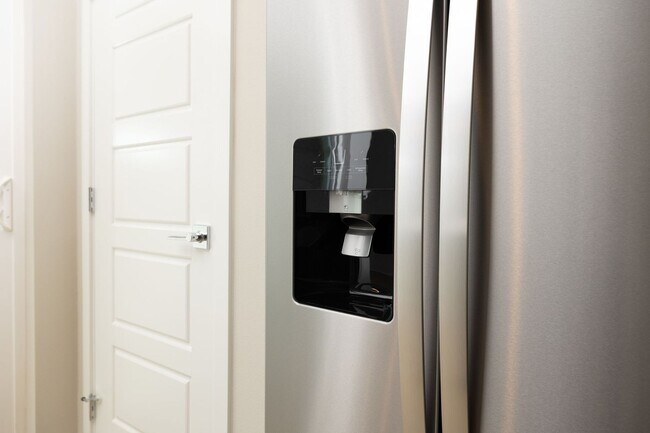 Building Photo - Modern One-Level Rancher South Spokane Valley Community - Elk Meadow Estate