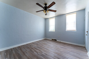Building Photo - 5121 Carnegie St