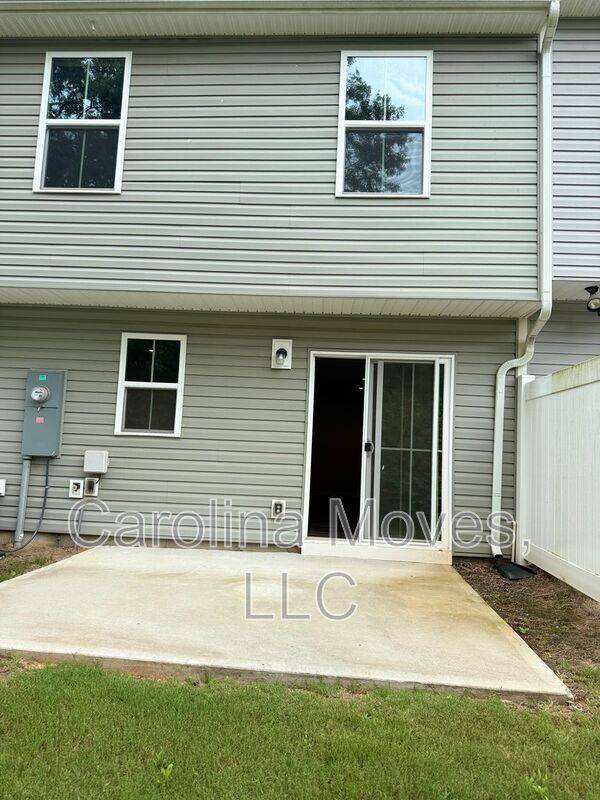 Building Photo - 103 Sarnesfield Wy