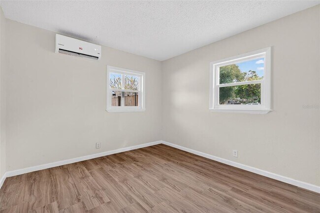 Building Photo - 5136 68th St N