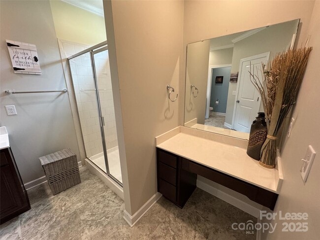 Building Photo - 4641 Collingham Dr