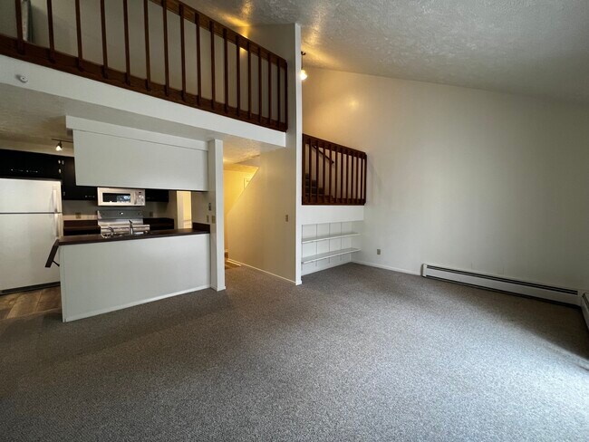 Building Photo - 4253 Mitchell Creek Dr