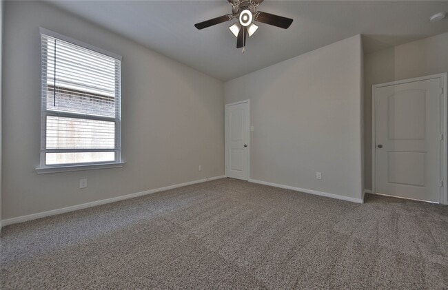 Building Photo - 4814 Vergano Villa Dr