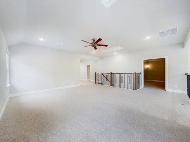 Building Photo - 11192 Hocking Hills Dr