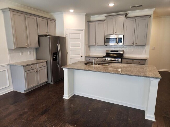 Building Photo - 2708 Wild Laurel Ct