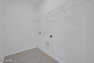 Building Photo - 5 FL-5