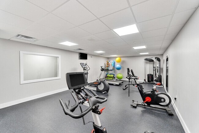 Building Photo - 1457 Tremont St